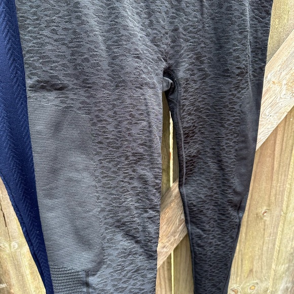 Champion Mixed Brand Black and Navy Workout Leggings Bundle - Picture 4 of 10